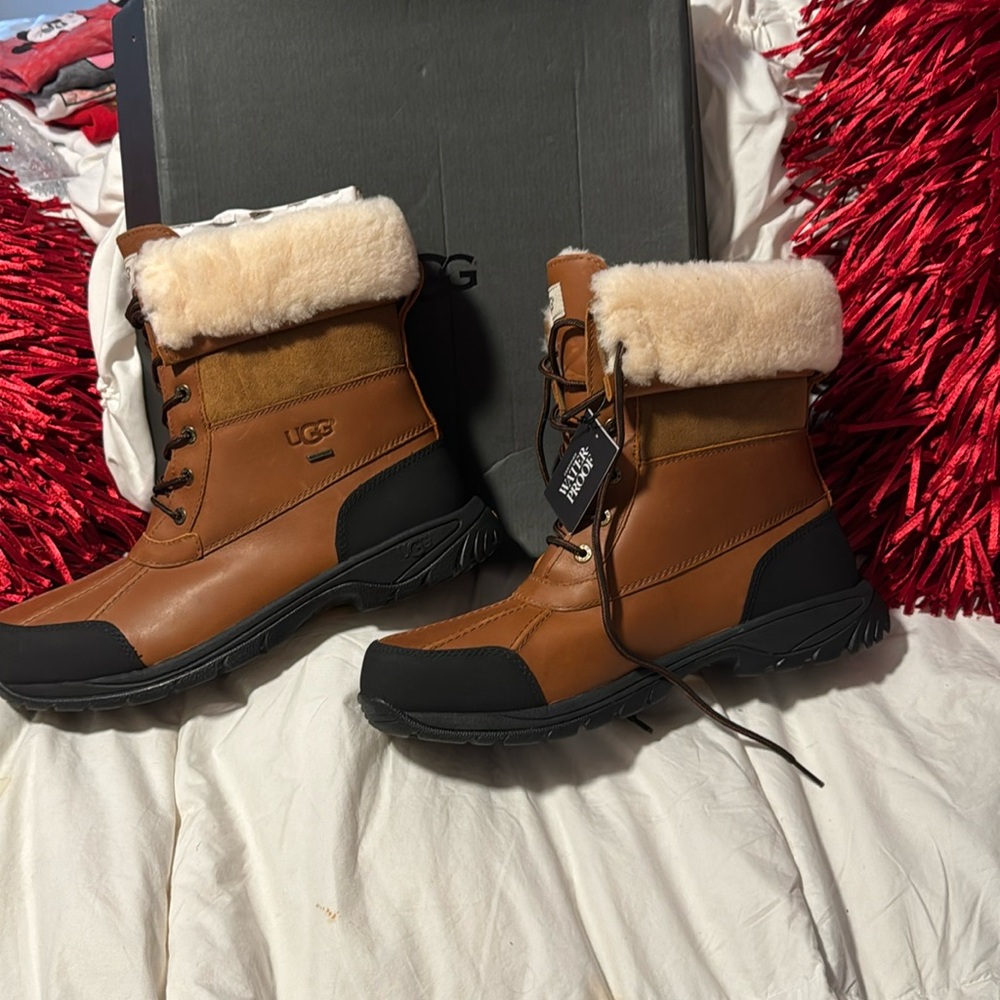 UGG MEN’S BUTTE BOOTS - BRAND NEW -SIZE 12